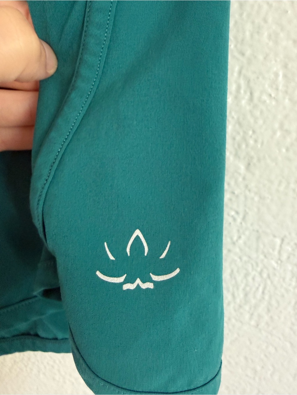 Beyond Yoga Womens Running Short XL Solemate 2.5" Inseam Teal Sea Workout Lined - Picture 4 of 9